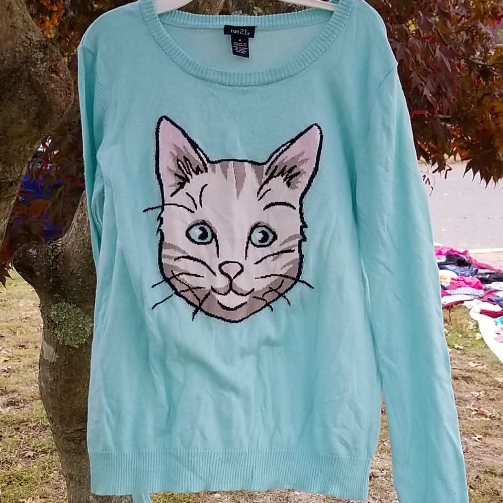 Rue 21 cat sweater sz med